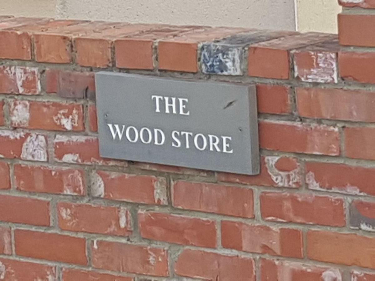 Woodstore Wells Ngoại thất bức ảnh